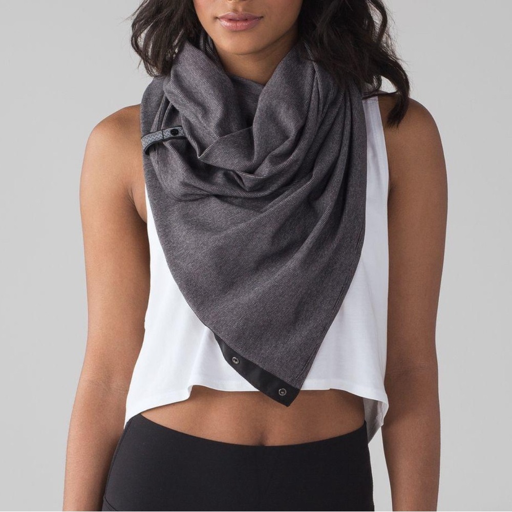Stylish Gray Women's Scarf